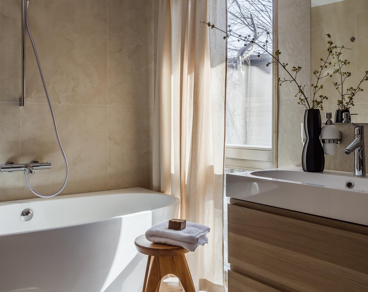 5 yếu tố cứ thêm vào phòng tắm là phòng tắm thư giãn đúng chuẩn spa