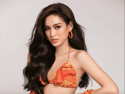 Đỗ Thị Hà tung bộ ảnh bikini thứ 3, thần thái, hình thể được netizen khen ngày càng thăng hạng
