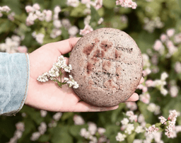 Bánh tam giác mạch, món bánh mềm xốp gắn liền với loài hoa nổi tiếng của cao nguyên đá Hà Giang