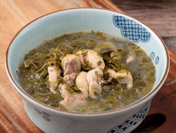 Cách nấu canh gà lá giang đơn giản, thanh mát mùa hè, giải cảm mùa đông