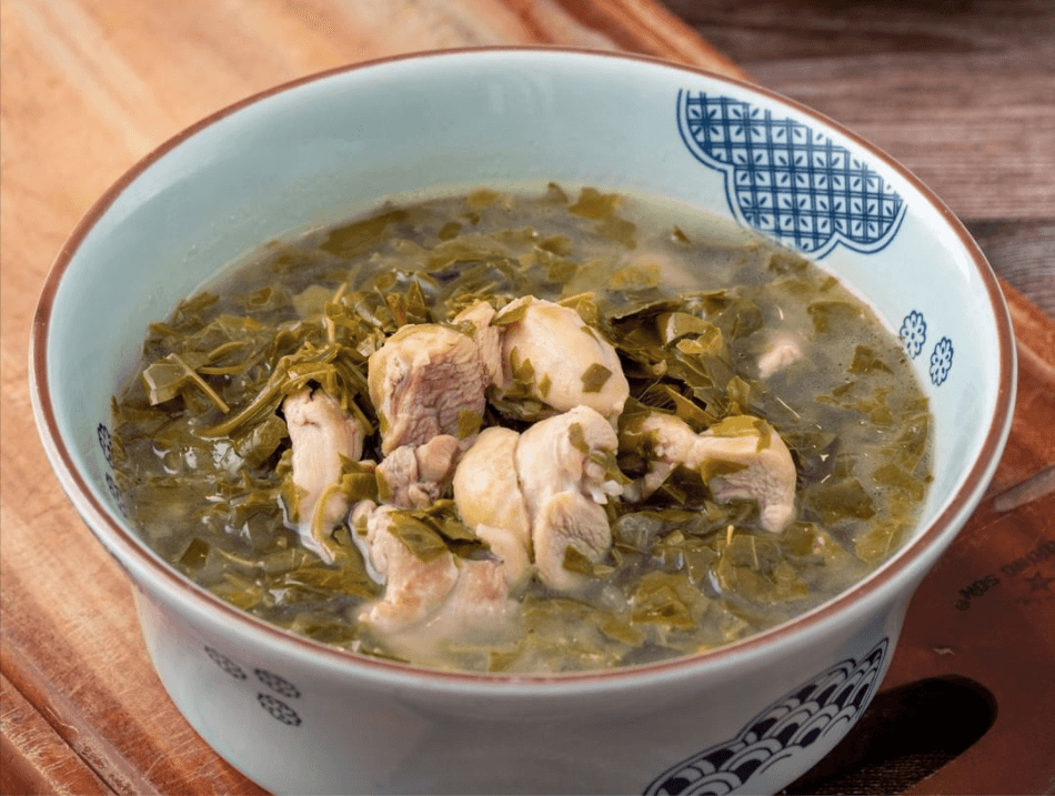 Cách nấu canh gà lá giang đơn giản, thanh mát mùa hè, giải cảm mùa đông