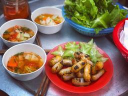 Chả tôm, món đặc sản dân dã nhưng ngon nức tiếng của Thanh Hoá