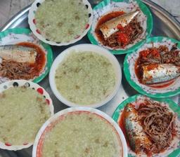 Cháo cá nục bắp chuối, món ăn sáng dân dã mà khó quên của người Phan Thiết