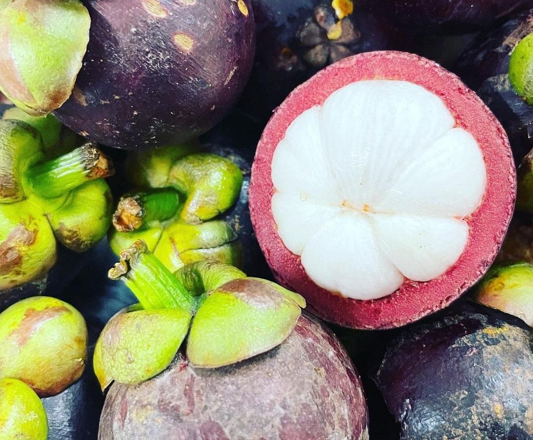 4 mẹo chọn măng cụt không bị khô múi bên trong, mua 10 quả cả 10 đều trắng nõn, mọng nước