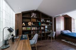 Cặp vợ chồng trẻ cắt nửa hẳn một nửa sàn 2 tầng nhà để nhìn thấy nhau ở mọi lúc, mọi nơi