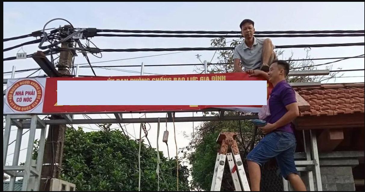 Ôm bụng cười với biển tên xóm "bất ổn", càng nhìn kĩ càng thấy đáng yêu ở Hải Dương