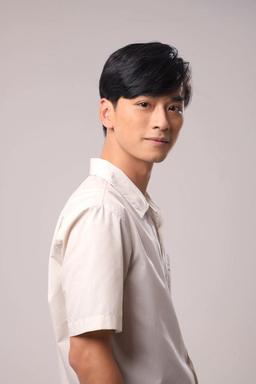 Ai sẽ thủ vai Trịnh Công Sơn trong bộ phim điện ảnh "bom tấn" về ông?