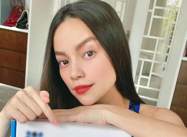 Vóc dáng thon nuột chỉ sau 1 tuần sinh nở của Hồ Ngọc Hà