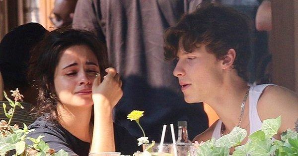 Camila bật khóc tại quán ăn, hành động dỗ dành của Shawn bão mạng