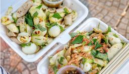 Nem chua tré trộn, món ngon xứ Nẫu và 4 địa chỉ ăn ngon nối tiếng ở Sài Gòn