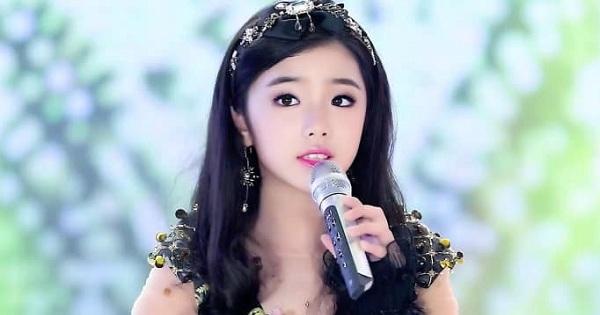 Con gái ít ai biết của Bằng Kiều: Sống trong penthouse gần 20 tỷ, 10 tuổi đã có liveshow đầu đời đứng chung sân khấu với các nghệ sĩ nổi tiếng