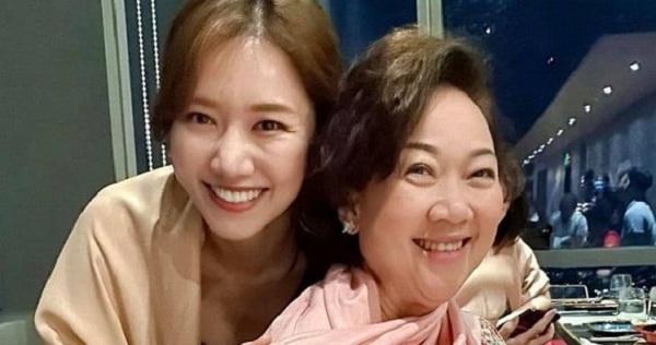 Hari Won: "Tôi không thích nấu ăn, không có nhu cầu học nấu ăn, mẹ chồng nấu rồi gọi tôi dậy ăn"