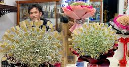 Đại gia giấu mặt ở Cần Thơ đặt bó hoa làm từ 100 cây vàng trị giá hơn 7 tỷ đồng làm quà tặng vợ 8/3