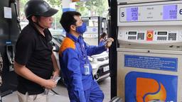 Giá xăng 21/6: Xăng có thể tăng thêm đến 400 đồng/lít chiều nay