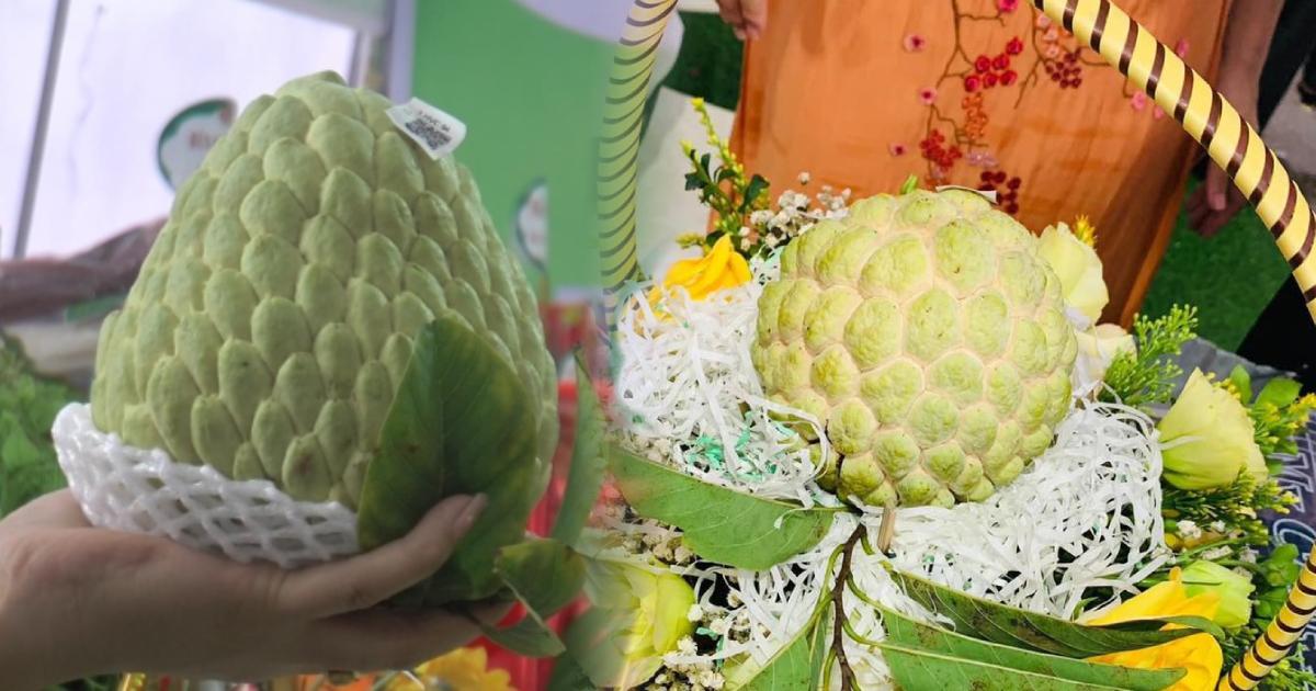 Ba quả na được bán với giá 159 triệu đồng ở Lạng Sơn