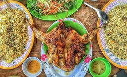Gà đốt lá chúc, món gà ăn một lần nhớ một đời của vùng Bảy Núi An Giang