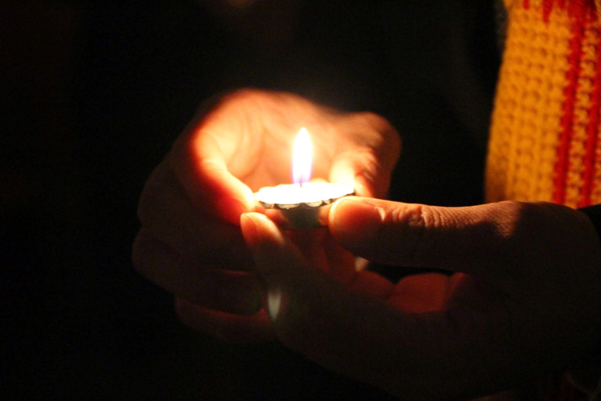 Vì bạn vẫn còn sống, hãy sống tử tế và ý nghĩa thêm cả phần của những người đã ra đi