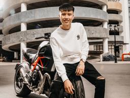 Streamer triệu follower Đạt Villa: Mỗi tháng thu nhập 50 triệu nhưng đây là “nghề không dễ ăn”