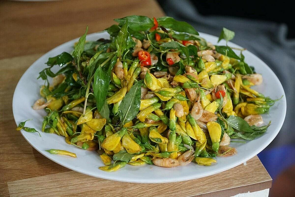 3 loại rau đặc sản phải ăn khi ghé miền Tây mùa nước nổi