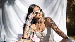 Nữ người mẫu xăm hình từng sợ rằng cơ thể đầy hình xăm ảnh hưởng công việc