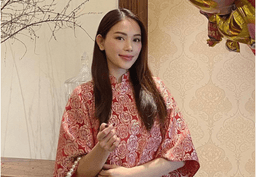 Con gái, con dâu lẫn con dâu tương lai nhà Jonathan Hạnh Nguyễn đọ sắc với áo dài trong ngày Tết