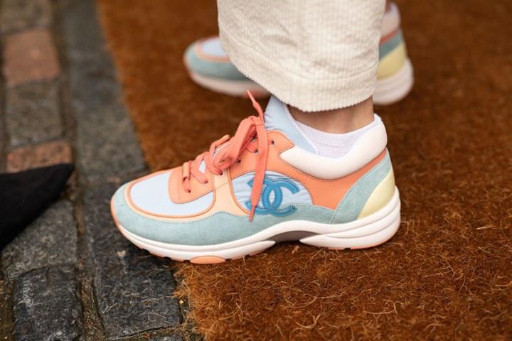 5 kiểu dáng giày sneakers sẽ thống trị năm 2021