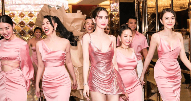 Ngọc Trinh bị tố thích giật spotlight, dự tiệc toàn lấn lướt nhân vật chính