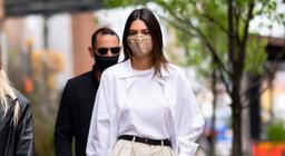 Sao Hollywood tuần qua: Kendall Jenner ăn bận đơn giản vẫn đẹp, Beyoncé nổi bật với xanh neon