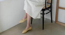 4 kiểu giày bệt mùa hè cho nàng thoải mái từ công sở đến dạo phố