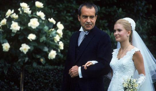 Hành trình váy cưới qua hôn lễ con gái các đời Tổng thống Mỹ