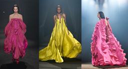 Bộ sưu tập với sự hợp tác của 45 nhà thiết kế trong mùa Fashion Week 2022