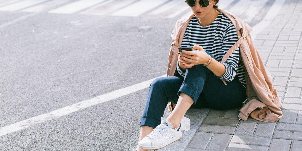 Diện đồ basic để không bao giờ phải lo hết mốt