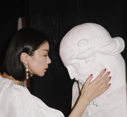 Ngọc trai Baroque trở thành xu hướng trang sức nổi bật năm 2020