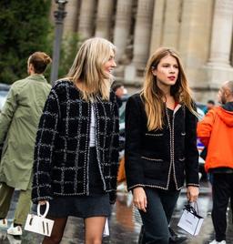 Áo khoác vải tweed - item không thể thiếu mùa thu đông