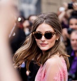 Chị em công sở có thể học được những tips gì từ fashionista Olivia Palermo?