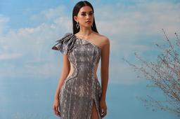 Mỹ nhân Việt mặc đồ sequin: Người toả sáng, người thì sến sẩm