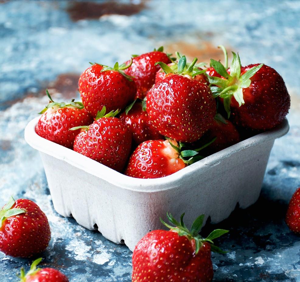 Măng cụt, dâu tây và những loại quả tốt cho da hơn cả mỹ phẩm đắt tiền