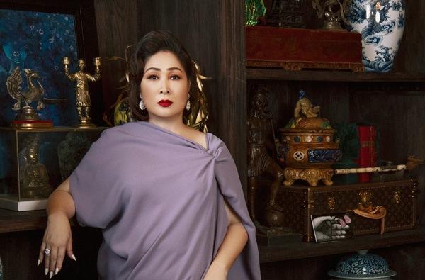 Vai diễn của NSND Hồng Vân gợi ý đồ dự tiệc sang trọng cho nàng mũm mĩm