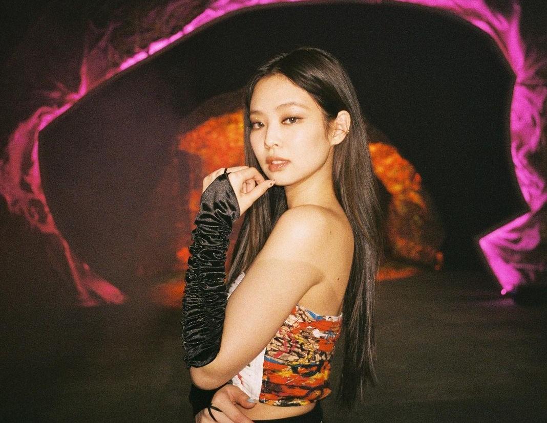 Bí quyết để có bờ vai đẹp như Jennie (BLACKPINK) - bạn gái G-Dragon