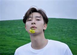 Nước hoa yêu thích của tài tử Iteawon Class và dàn sao nam Hàn Quốc