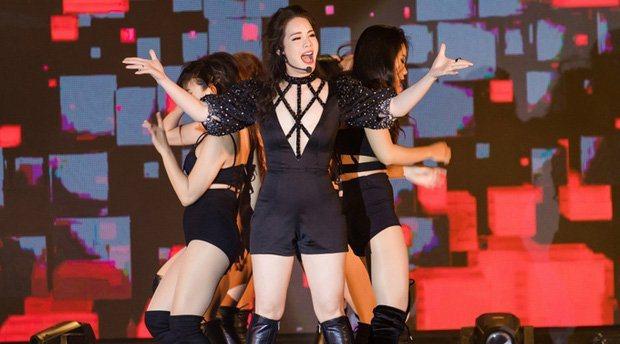 Chỉ vì phối sai đồ mà những mỹ nhân Việt này đều trông giống Doraemon