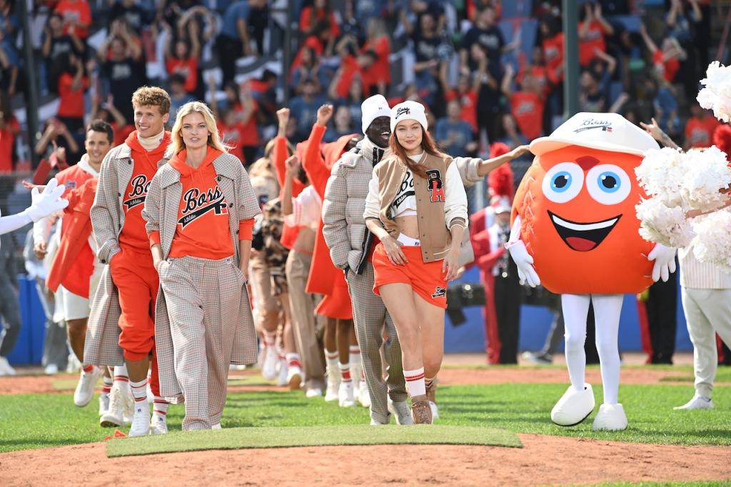 BOSS x Russell Athletic 2.0 tái xuất với BST thể thao cực kỳ đẳng cấp