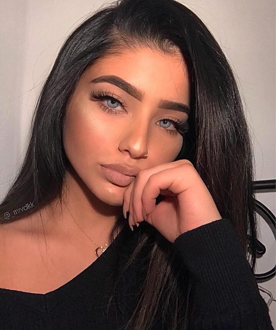 6 cách chăm sóc mi nối ngay tại nhà, cứ áp dụng thì mi bền đẹp không thua gì "hàng thật"