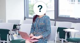 Vừa là giảng viên đại học vừa là "trùm" hàng hiệu, danh tính người đẹp có gây bất ngờ?