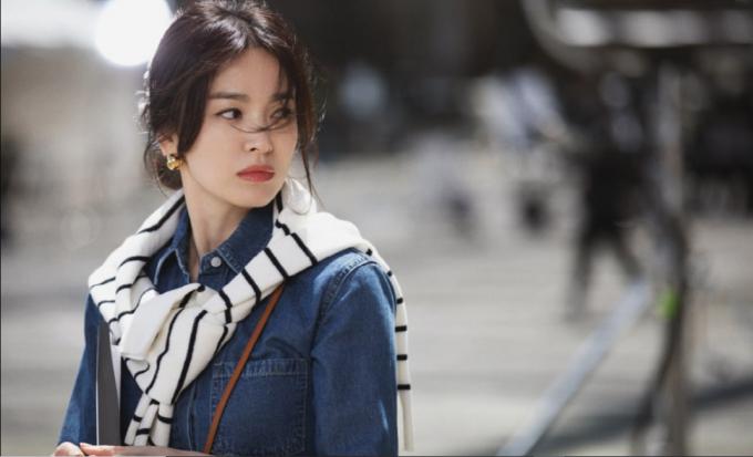 Tiếp tục "bóc mác" hàng loạt outfit đắt tiền của Song Hye Kyo trong phim "Now, we are breaking up"