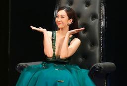 Trước tin đồn làm "tiểu tam", Lều Phương Anh không ngại khoe vòng 1 trên sóng truyền hình