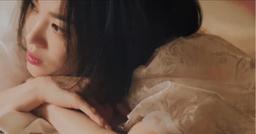 Nhan sắc siêu thực của Song Hye Kyo trong clip quảng cáo son mới gây rúng động