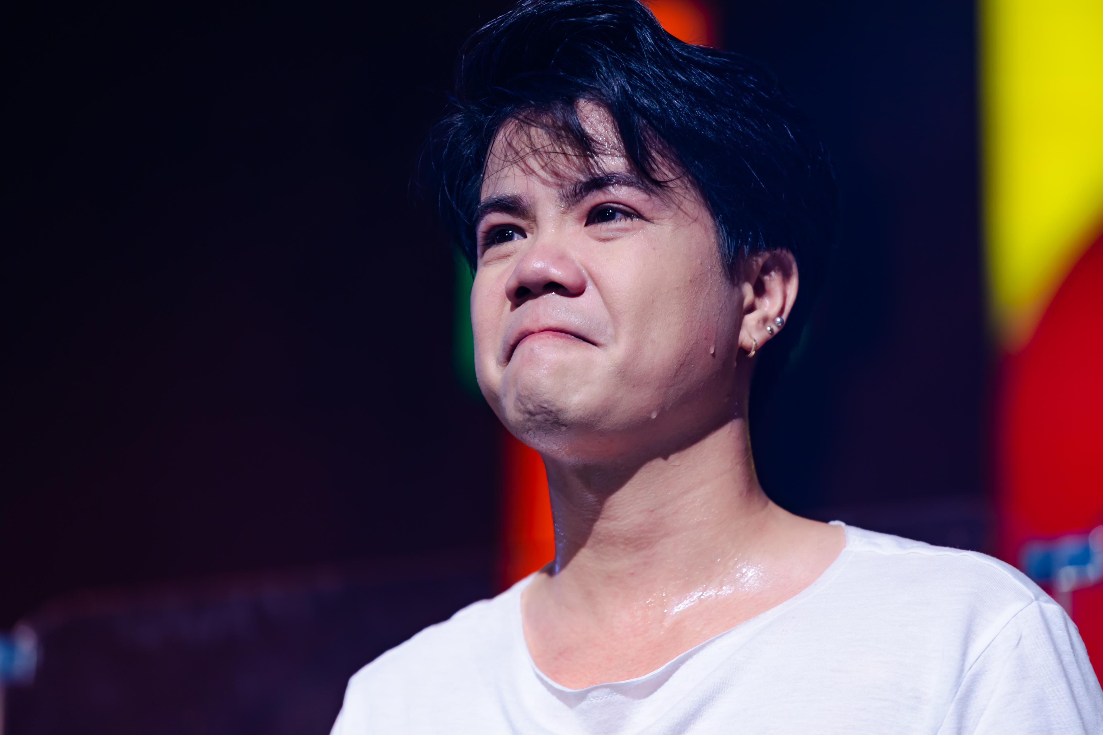 Đinh Mạnh Ninh ra mắt album Make it together