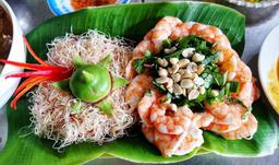 Gỏi bông bần, món ngon lạ miệng của miền Tây sông nước