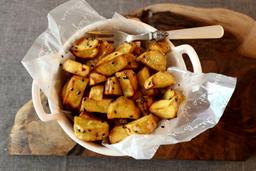 Cách làm khoai lang ngào đường đơn giản, ấm bụng cho bữa ăn vặt ngày se lạnh